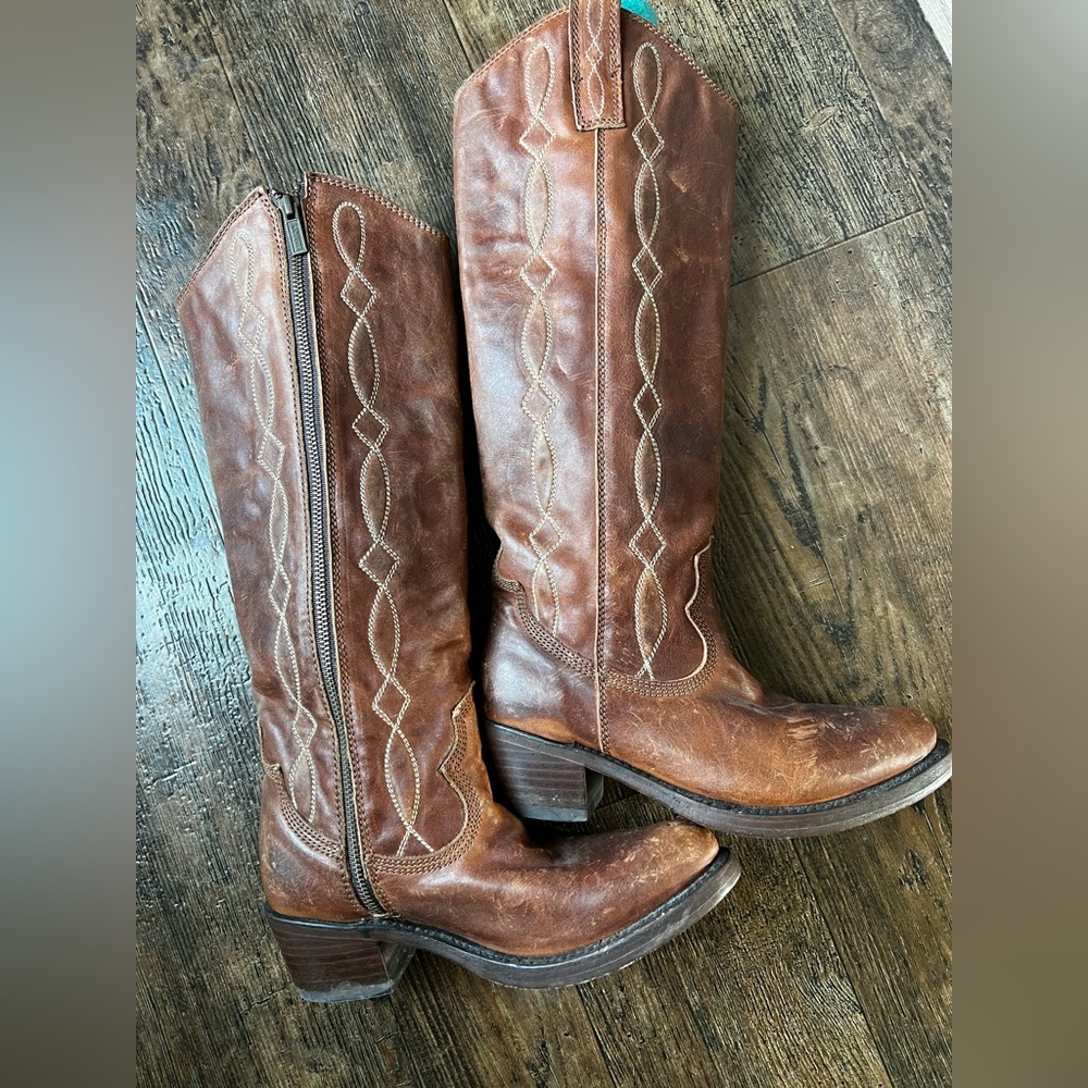 Liberty black boots size 6.5